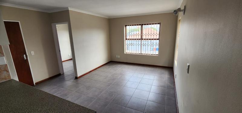 To Let 2 Bedroom Property for Rent in Goodwood Central Western Cape